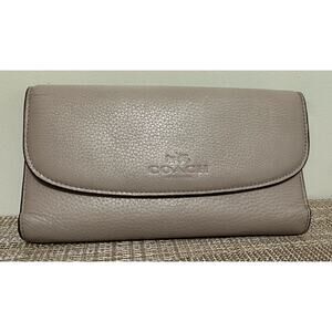 Coach Vintage Mauve Card Wallet Embossed Logo Light Tan